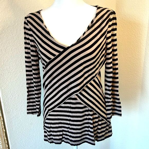 Willie Smith Three-Quarter Sleeve Striped Wrap Top ~ Size Medium - Picture 1 of 4